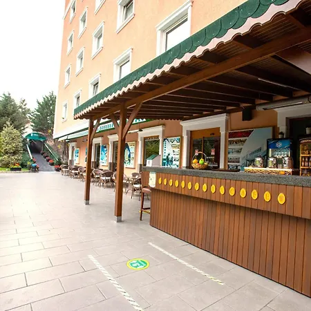 Ξενοδοχείο The Park Merter